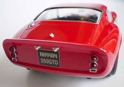 Gunze Sangyo 1/24 Ferrari 250 GTO Tourist Trophy #11